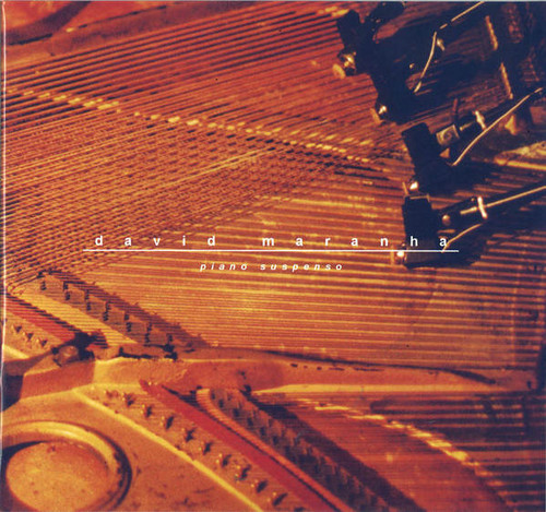 Piano suspenso
