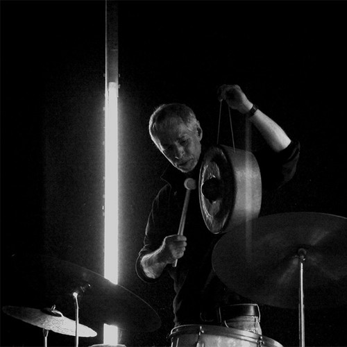 Oceans Roar 1000 Drums