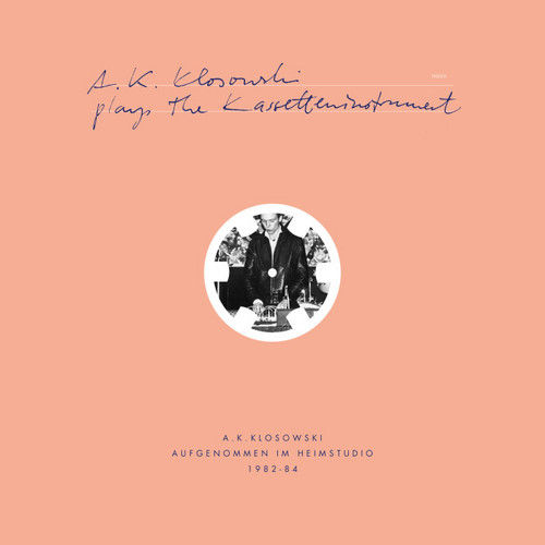 A.K. Klosowski plays the Kassetteninstrument