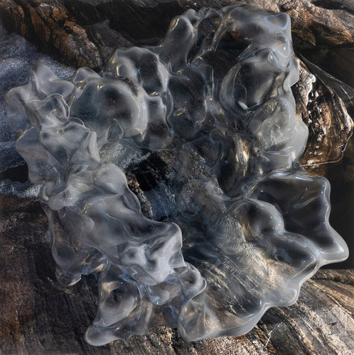 Hypertranslucent