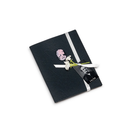 Memento, Tributo A Edgar Allan Poe